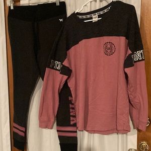 VS pink yoga set, size large